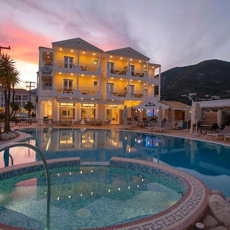 Lefko Hotel & Apartments 奈德里 外观 照片